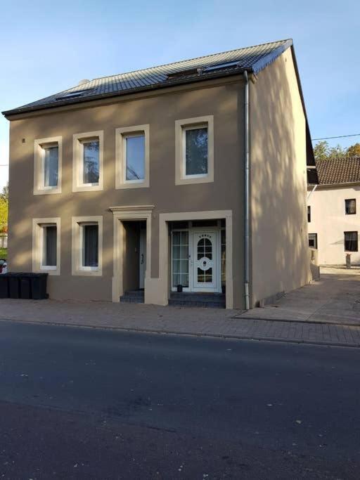 Holiday Home Leonie Bollendorf Exterior foto